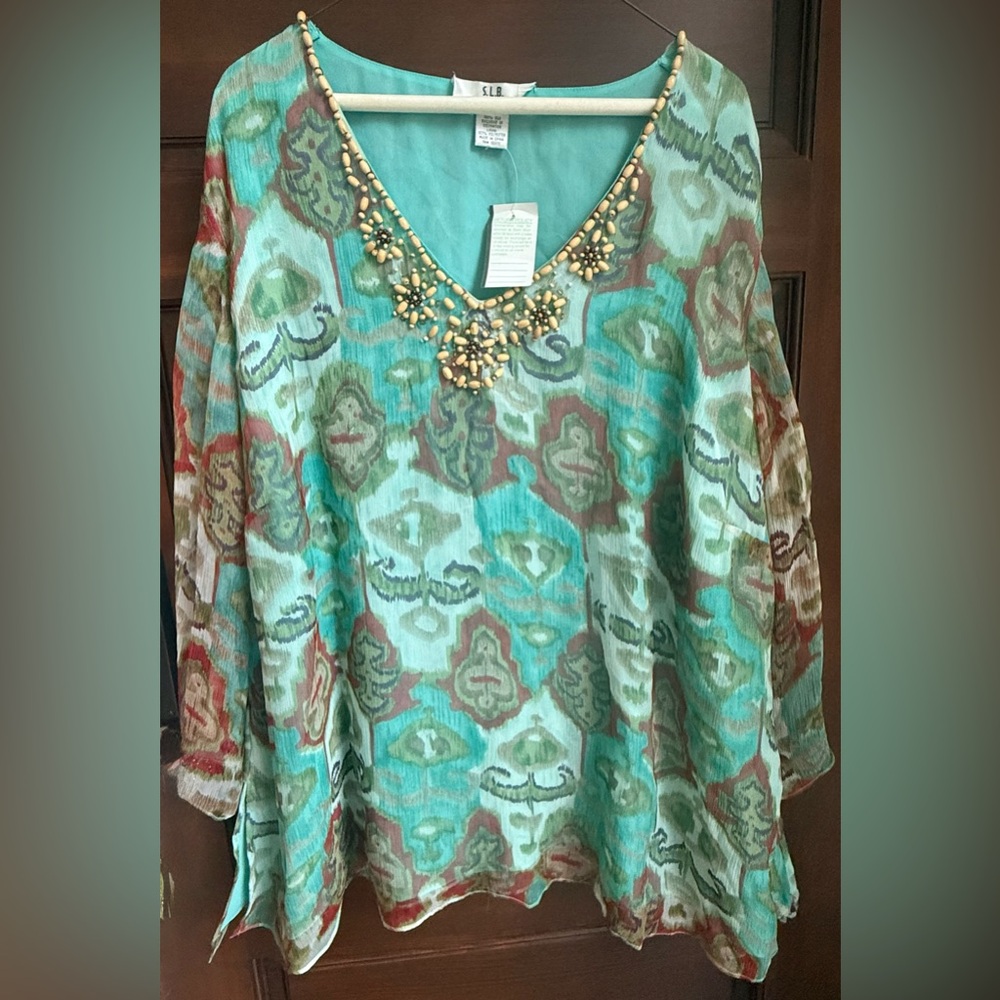 NWT S.L.B. Plus Size Vintage Women's Vibrant Patterned Tunic